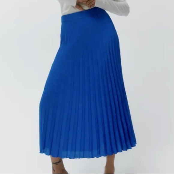 ZARA NEW WOMAN PLEATED MIDI SKIRT ELECTRIC BLUE 2970/886 M - Picture 2 of 6